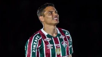 تياجو سيلفا: مسيرته مع فلومينينسي بعد فسخ عقده
