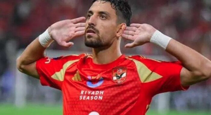 الأهلي يستعد لمواجهة فاركو بانتعاشة طبية مع جاهزية طاهر وعودة عبد الكريم