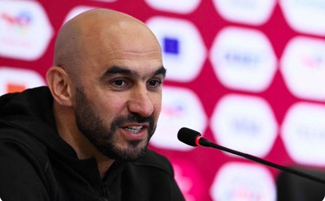 الركراكي: المغرب يتألق في كورة القدم رغم تراجع الأداء في الشوط الثاني