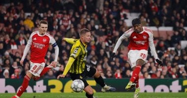 أرسنال يسعى لتعزيز صدارته في الدوري الإنجليزي من خلال مواجهة برينتفورد