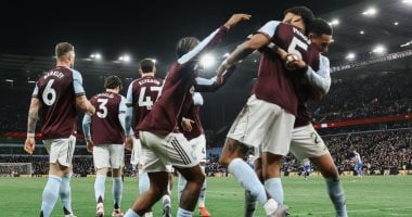 أستون فيلا يعزز مركزه الثالث بانتصار على برايتون وبيرنلي يتفوق على كريستال بالاس