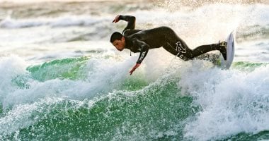 أفضل 10 رياضات مثيرة من الطيران بالبدلة المجنحة إلى ركوب الثيران وكرة القدم