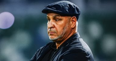 الشباب يعين نور الدين بن زكري مديرًا فنيًا حتى نهاية الموسم الحالي