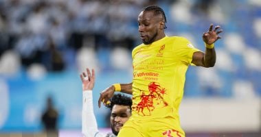 القادسية يكتسح الأخدود برباعية والشباب يتفوق على ضمك في الدوري السعودي