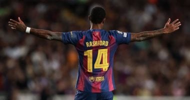 باريس سان جيرمان يتحدى برشلونة في سباق التعاقد مع راشفورد