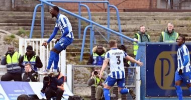 مهاجم من الدرجة الخامسة يكتب تاريخ كرة القدم بواقعة نادرة