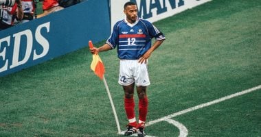 أسرع 15 لاعبًا في تاريخ كرة القدم: من هنري إلى رونالدو والظاهرة