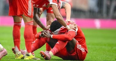 ألفونسو ديفيز يواجه أزمة جديدة بعد انتصار بايرن ميونيخ التاريخي على أتالانتا