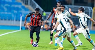 الاتحاد يخسر بشكل مفاجئ أمام الرياض في الدوري السعودي