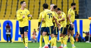 النصر يتصدر الدوري السعودي وسط منافسة قوية من الأهلي والهلال