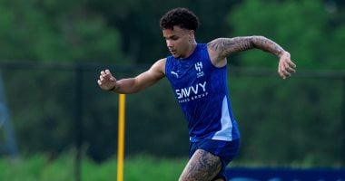 الهلال يتلقى ضربة قاسية: جراحة تبعد اكتشيتشيك عن الملاعب لمدة 6 أسابيع