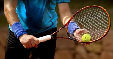 اليوم العالمي للتنس: رحلة تطور رياضة عريقة وتأثيرها المستقبلي حتى 2026