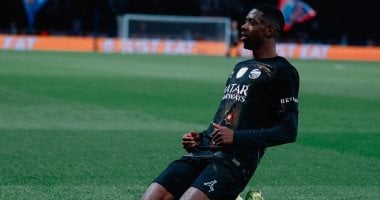 باريس سان جيرمان يتفوق على تشيلسي بهدفين لهدف في الشوط الأول