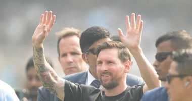 تشافي يكشف عن أسباب فشل عودة ميسي إلى برشلونة بسبب قرار لابورتا