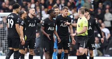 توتنهام يسجل 10 مباريات متتالية بلا انتصار.. أرقام مقلقة في الموسم المقبل