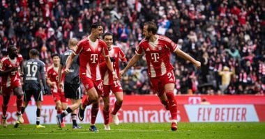 جاكسون يقود هجوم بايرن ميونيخ ضد بوروسيا مونشنغلادباخ في غياب كين