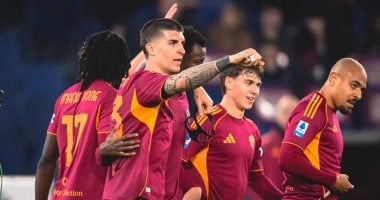 روما يسعى للحفاظ على موقعه في المربع الذهبي أمام جنوى في الدوري الإيطالي