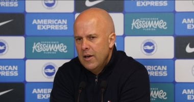 سلوت: ليفربول يستحق الهزيمة وعلينا الاستفادة من التوقف الدولي