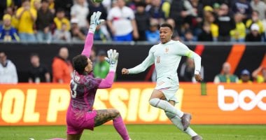 فرنسا تحقق الفوز على البرازيل في الشوط الأول بهدف مبابي