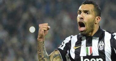 كارلو تيفيز يقود يوفنتوس لهز شباك ميلان في مواجهة مثيرة