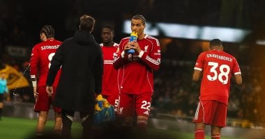 ليفربول يحقق أسوأ حصيلة نقاط في الدوري الإنجليزي منذ عقد كامل