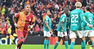 محمد صلاح في 60 دقيقة من خسارة ليفربول أمام جالاتا سراي