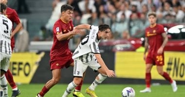 مواجهات مثيرة في كرة القدم: روما يتحدى يوفنتوس وبيراميدز يلتقي الزمالك