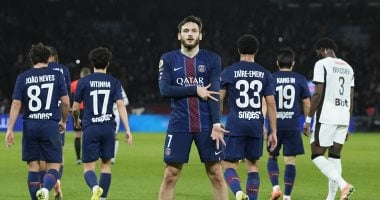 نيس يتحدى بي إس جي: كفارا يتصدر التشكيلة وغياب محمد عبد المنعم