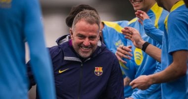 هانزي فليك ينضم إلى أساطير تدريب برشلونة في الدوري الإسباني